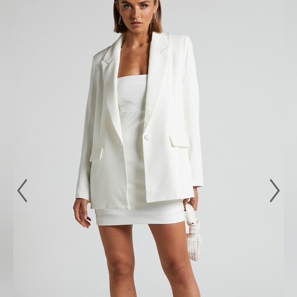 NWT STILL IN PACKAGING ShowPo Sharmiel Removable Straps Mini Dress in Ivory - Picture 3 of 6